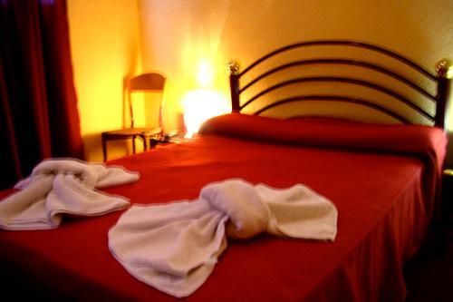 לה ריוחה Hotel Embajador מראה חיצוני תמונה